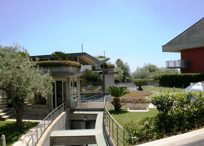 Catania Hills Residence