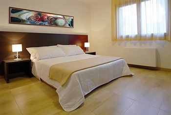 Catania Hills Aparthotel