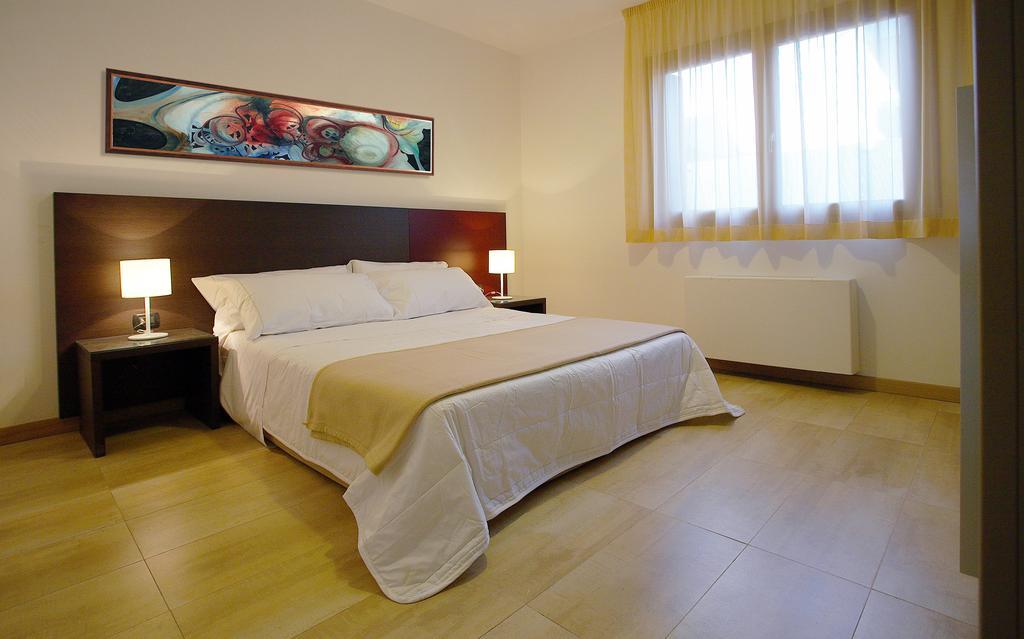 Catania Hills 4*