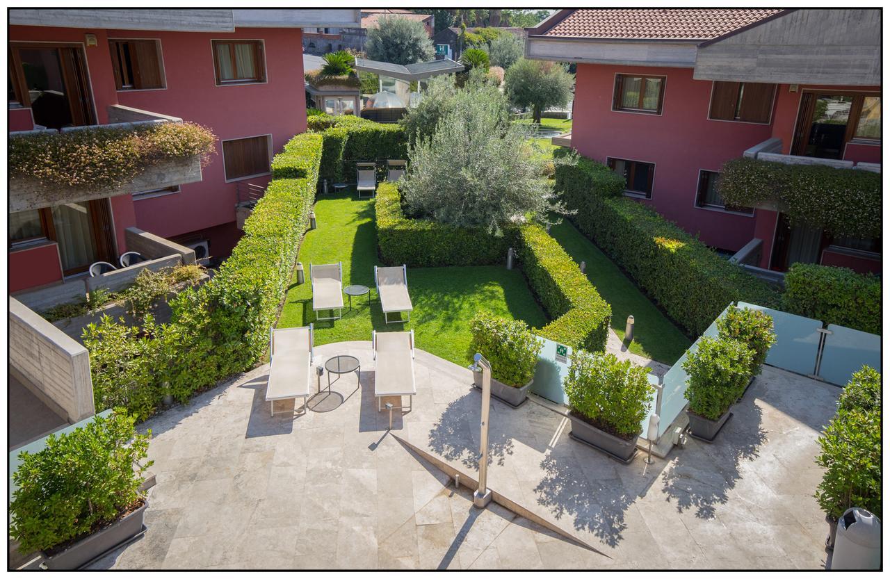 Catania Hills Aparthotel 4*