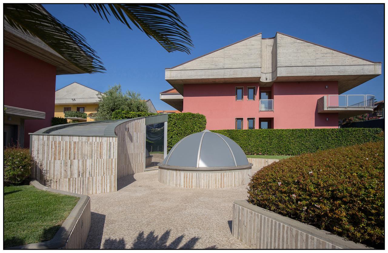 Catania Hills 4*