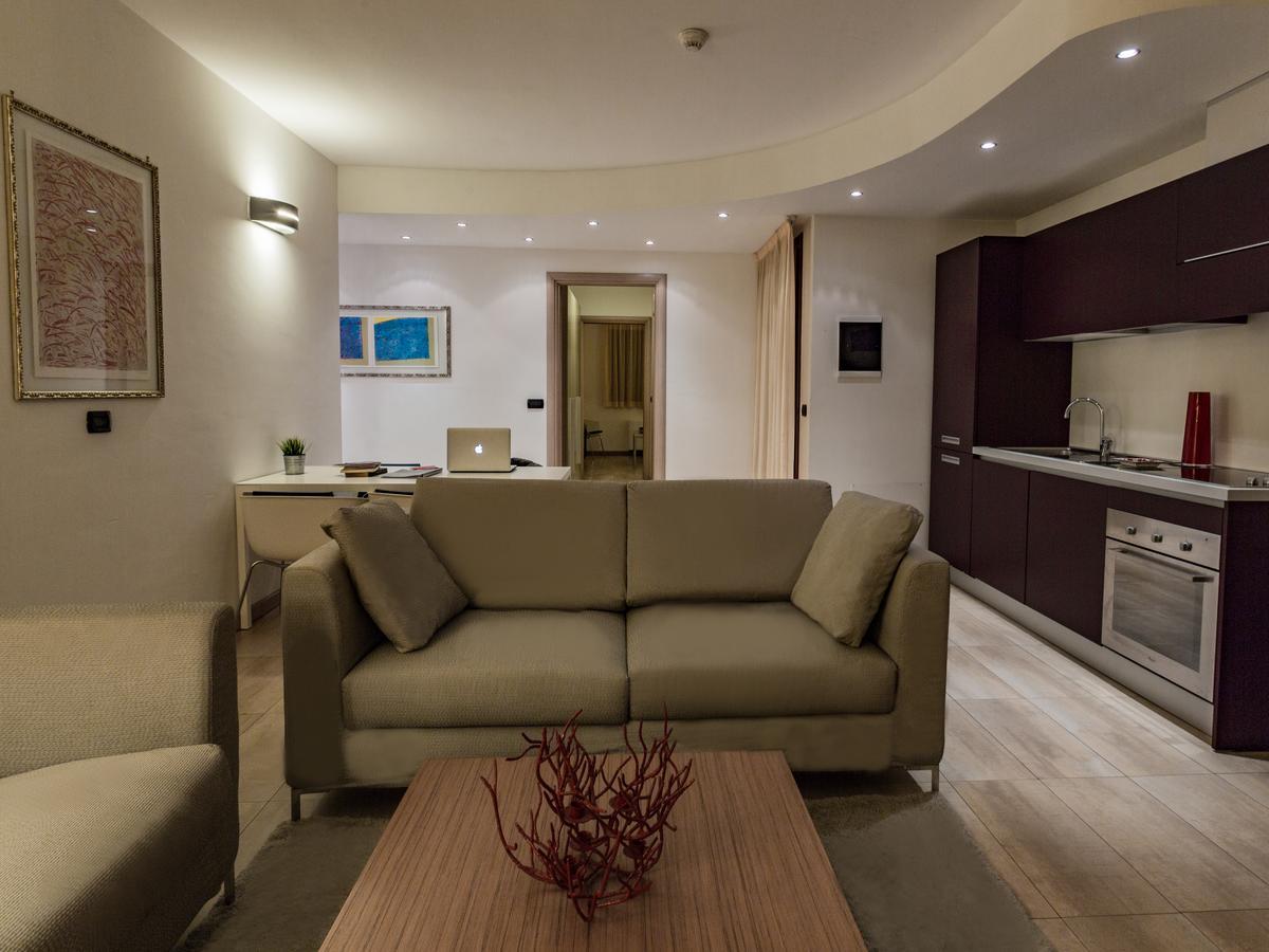 Catania Hills Aparthotel 4*