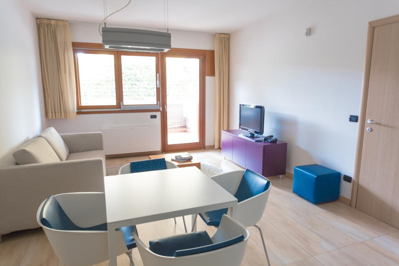 Aparthotel Catania Hills 4*